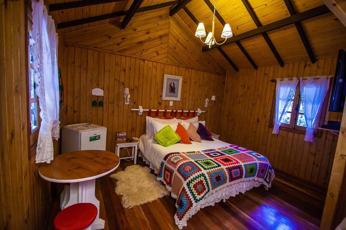 Pousada Villa D'Amore Монти-Верди Экстерьер фото